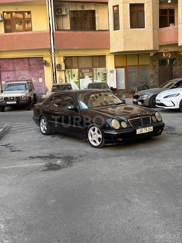 Mercedes E 320 2000, 420,000 km - 3.2 l - Bakı