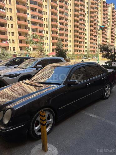 Mercedes E 320 2000, 420,000 km - 3.2 l - Bakı