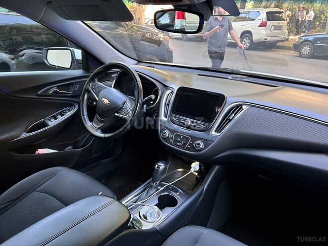 Chevrolet Malibu-7