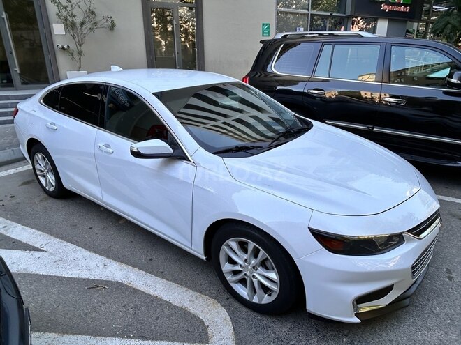Chevrolet Malibu-3