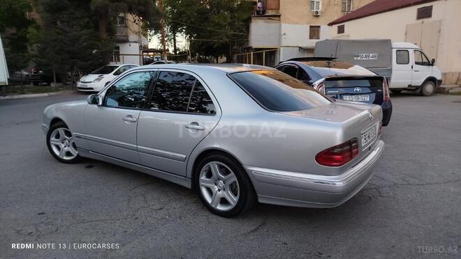 Mercedes E 240 1999, 255,000 km - 2.4 l - Bakı