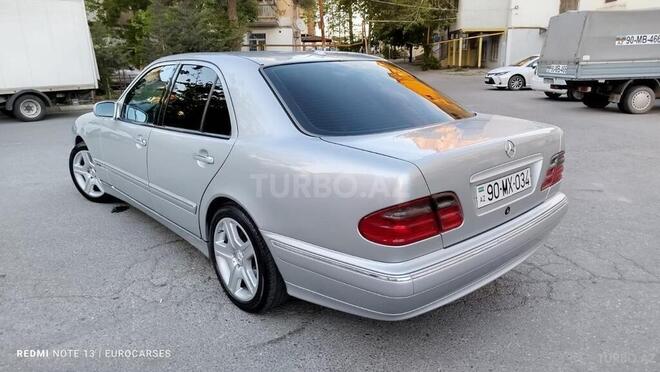 Mercedes E 240 1999, 255,000 km - 2.4 l - Bakı