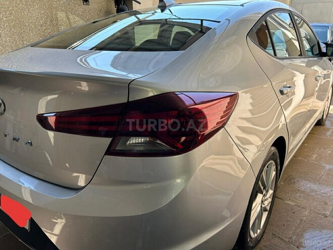 Hyundai Elantra 2018, 137,317 km - 2.0 л - Bakı