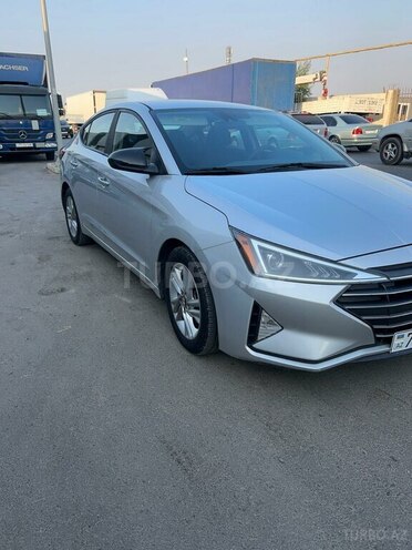 Hyundai Elantra 2018, 137,317 km - 2.0 л - Bakı
