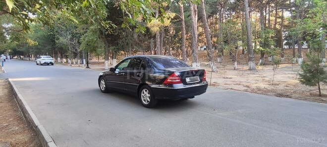 Mercedes C 200 2000, 275,000 km - 2.0 l - Sumqayıt