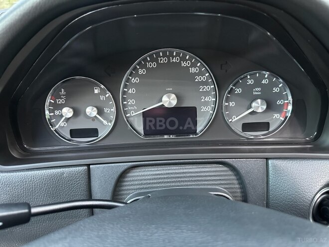 Mercedes E 320 2000, 258,000 km - 3.2 l - Bakı