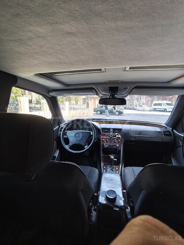 Mercedes C 200 1997, 240,000 km - 2.0 л - Şəki