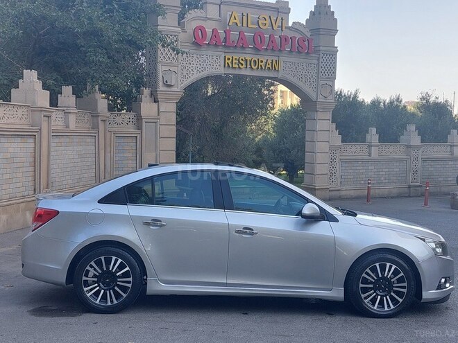 Chevrolet Cruze 2014, 176,785 km - 1.4 l - Bakı