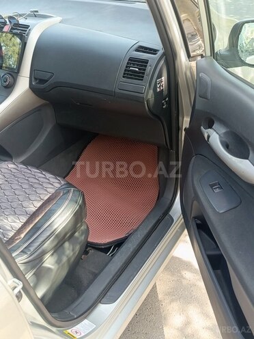 Toyota Auris 2008, 245,625 km - 1.4 л - İmişli