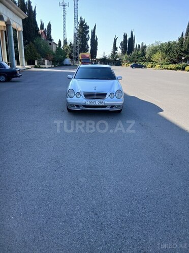 Mercedes E 220 2001, 605,000 km - 2.2 l - Cəlilabad