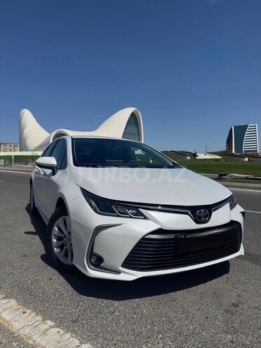 Toyota Corolla 2022, 40,100 km - 1.6 l - Bakı