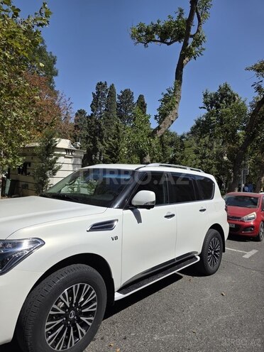 Nissan Patrol 2013, 132,000 km - 5.6 л - Bakı