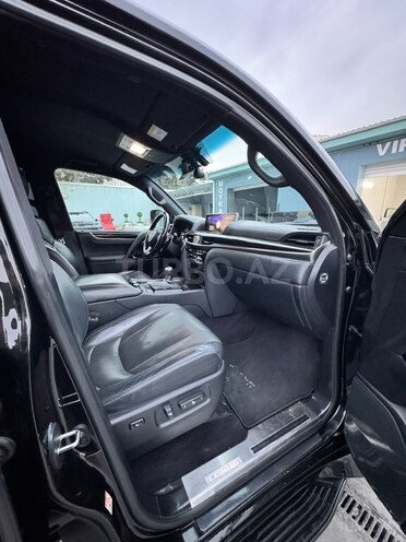 Lexus LX 450d 2017, 135,000 km - 4.5 l - Bakı