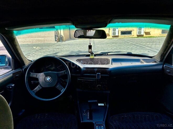 BMW 520 1992, 125,807 km - 2.0 l - Sumqayıt