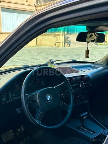 BMW 520 1992, 125,807 km - 2.0 l - Sumqayıt