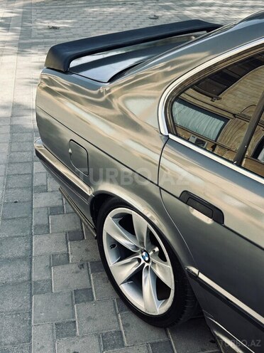 BMW 520 1992, 125,807 km - 2.0 l - Sumqayıt
