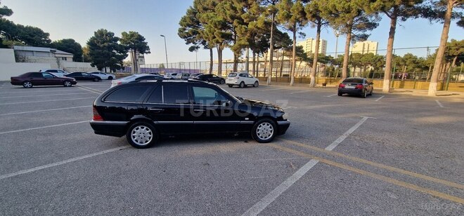 Mercedes C 240 2000, 427,000 km - 2.4 l - Bakı