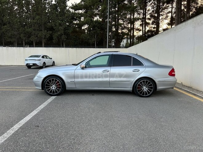 Mercedes E 240 2002, 270,000 km - 2.6 l - Bakı
