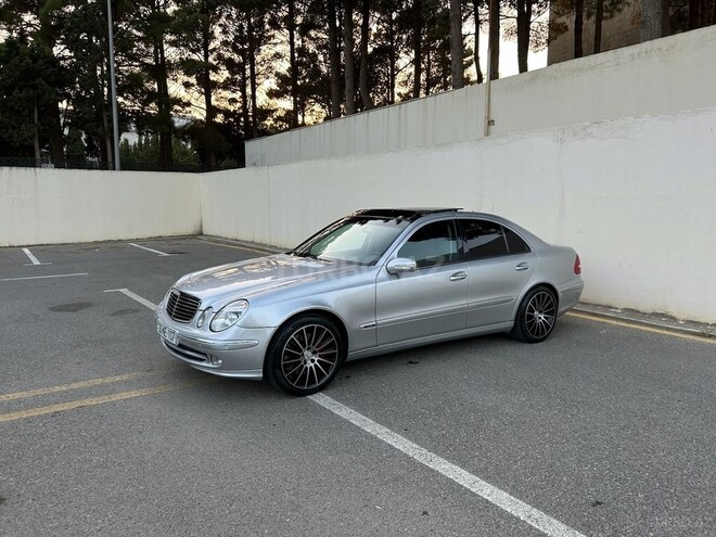 Mercedes E 240 2002, 270,000 km - 2.6 l - Bakı