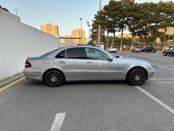 Mercedes E 240 2002, 270,000 km - 2.6 l - Bakı