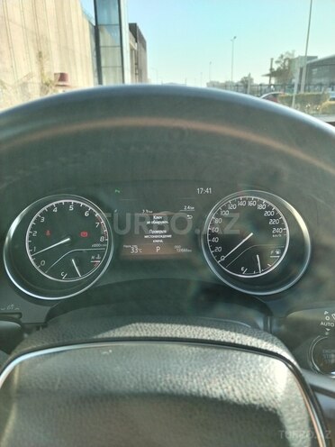 Toyota Camry 2018, 130,000 km - 2.5 l - Bakı
