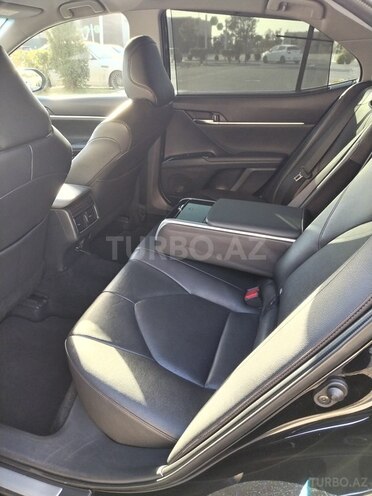 Toyota Camry 2018, 130,000 km - 2.5 l - Bakı