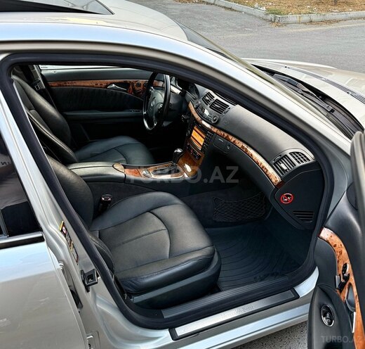 Mercedes E 320 2003, 330,000 km - 3.2 l - Bakı