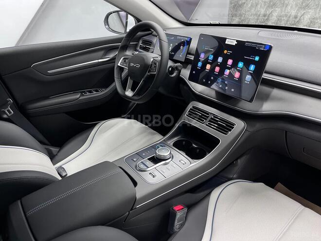 BYD Destroyer 05-18