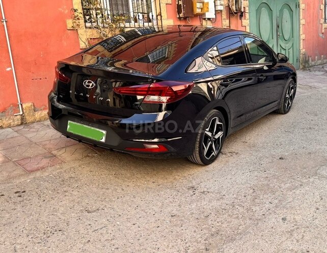 Hyundai Elantra 2020, 100,000 km - 2.0 l - Bakı