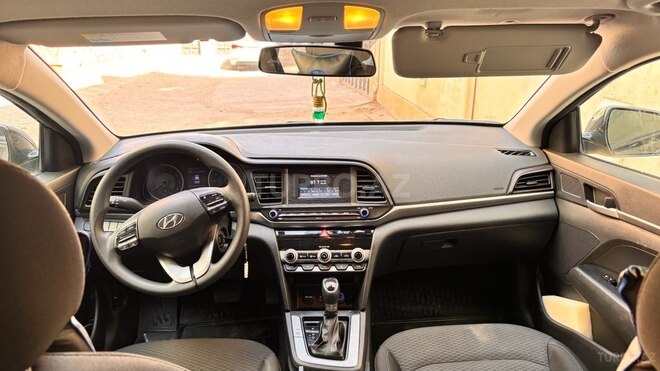 Hyundai Elantra 2020, 100,000 km - 2.0 l - Bakı