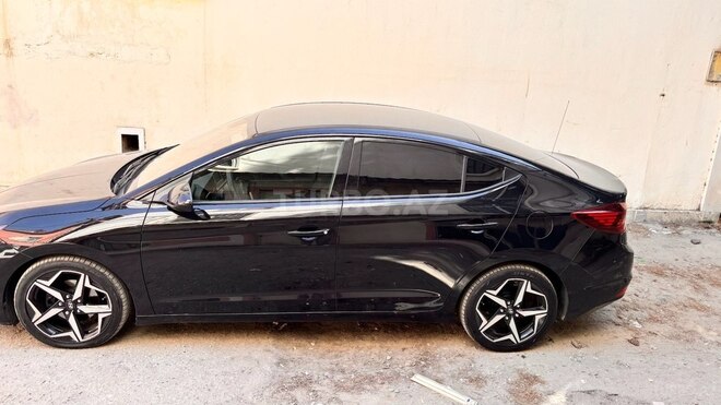 Hyundai Elantra 2020, 100,000 km - 2.0 l - Bakı