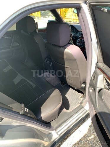 Mercedes E 240 1998, 267,895 km - 2.4 l - Cəlilabad