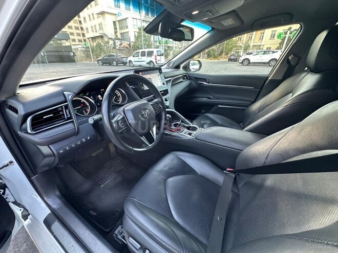 Toyota Camry 2021, 98,600 km - 2.5 л - Bakı