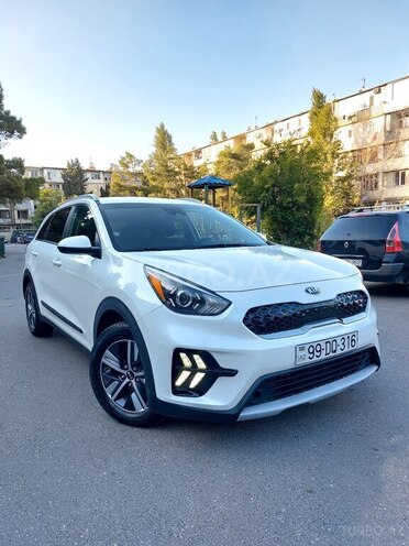 Kia Niro-2