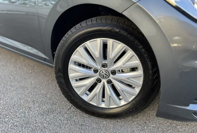 Volkswagen Jetta 2019, 83,000 km - 1.4 l - Bakı