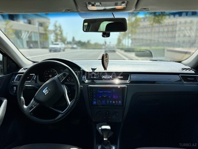 SEAT Toledo 2015, 283,000 km - 1.6 l - Bakı