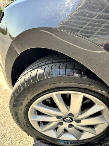 SEAT Toledo 2015, 283,000 km - 1.6 l - Bakı
