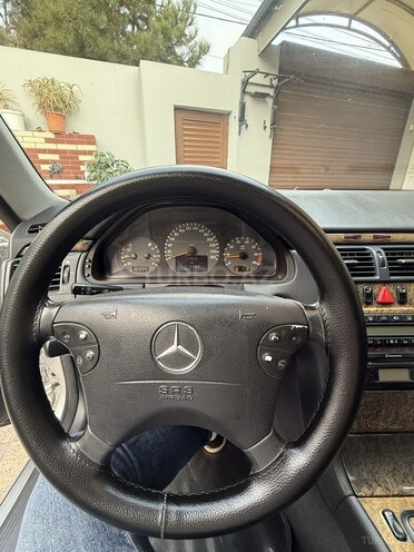 Mercedes E 320 2000, 320,000 km - 3.2 l - Bakı