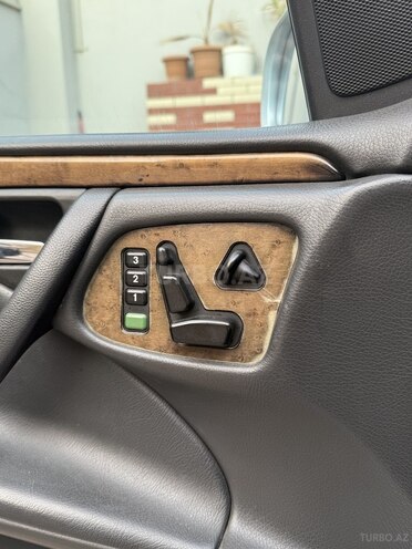 Mercedes E 320 2000, 320,000 km - 3.2 l - Bakı