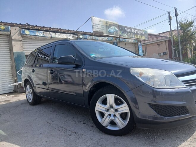 Opel Astra 2009, 182,000 km - 1.4 l - Bakı