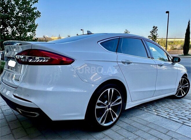 Ford Fusion (North America) 2019, 68,000 km - 2.0 l - Bakı