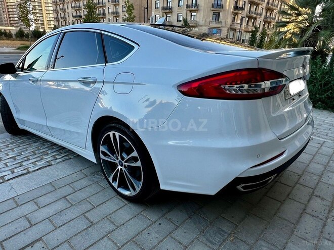 Ford Fusion (North America) 2019, 68,000 km - 2.0 l - Bakı