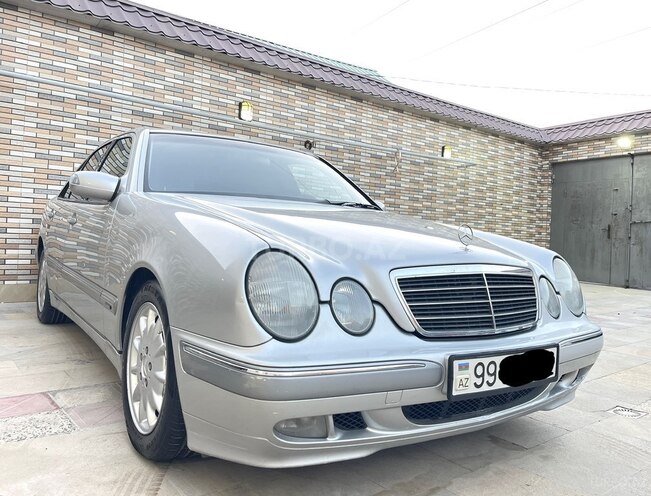 Mercedes E 240 1999, 281,000 km - 2.4 l - Bakı