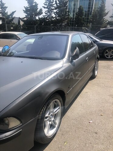 BMW 540 2001, 286,500 km - 4.4 l - Bakı