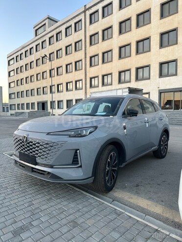 Changan CS 55 Plus 2025, 0 km - 1.5 l - Bakı