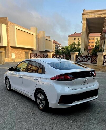 Hyundai IONIQ 2017, 211,000 km - 1.6 l - Bakı