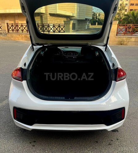 Hyundai IONIQ 2017, 211,000 km - 1.6 l - Bakı