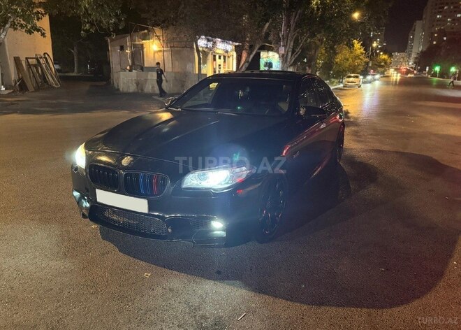 BMW 528 2014, 304,000 km - 2.0 l - Bakı