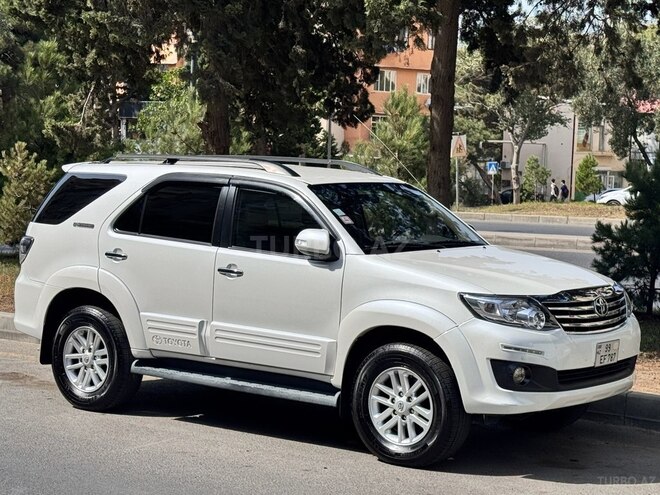 Toyota Fortuner 2013, 294,000 km - 2.7 l - Bakı