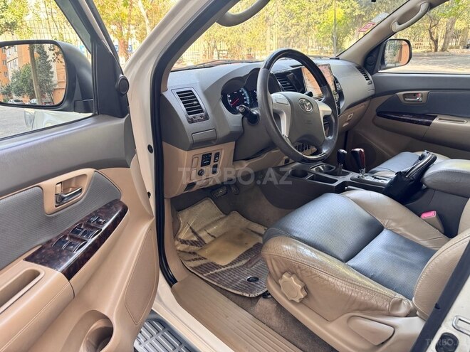 Toyota Fortuner 2013, 294,000 km - 2.7 l - Bakı
